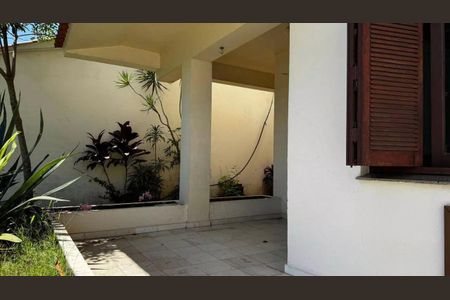 Casa para alugar com 750m², 6 quartos e 2 vagas