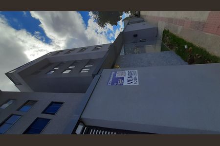 Apartamento à venda com 117m², 2 quartos e 2 vagasPlaca instalada
