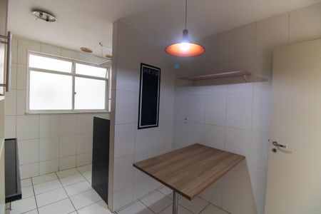 Apartamento à venda com 81m², 3 quartos e 1 vagaCozinha e Área de Serviço