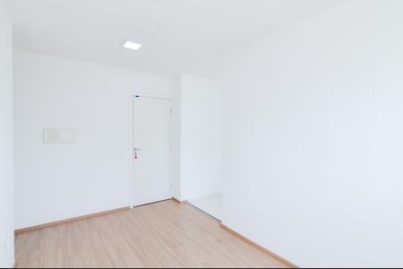 Sala de apartamento para alugar com 2 quartos, 55m² em Jardim Iv Centenario, Guarulhos