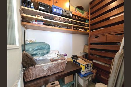 Apartamento à venda com 133m², 2 quartos e 2 vagasQuarto de Serviço