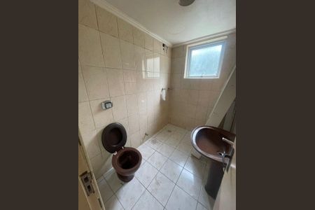 Apartamento para alugar com 71m², 2 quartos e 1 vaga Apartamento para alugar com 71m², 2 quartos e 1 vagaBanheiro