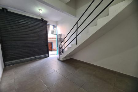 Casa para alugar com 44m², 2 quartos e 1 vaga Casa para alugar com 44m², 2 quartos e 1 vagaGaragem