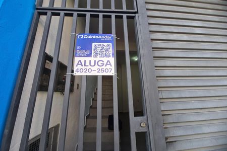 Casa para alugar com 44m², 2 quartos e 1 vaga Casa para alugar com 44m², 2 quartos e 1 vagaplaquinha