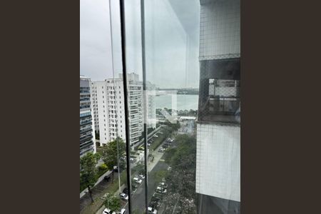 Apartamento para alugar com 168m², 2 quartos e 2 vagasVaranda