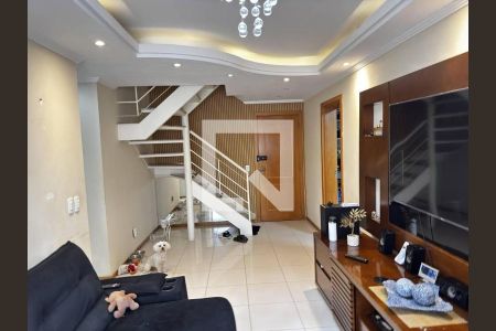 Apartamento para alugar com 168m², 2 quartos e 2 vagasSala