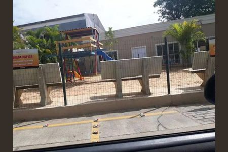 Apartamento para alugar com 74m², 3 quartos e 1 vagaPlayground