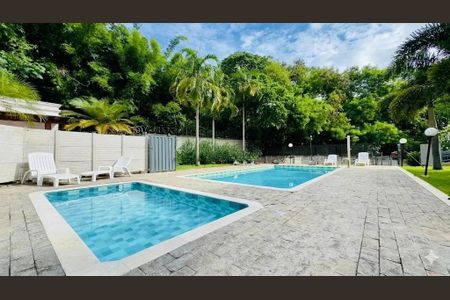 Apartamento para alugar com 74m², 3 quartos e 1 vagaPiscina