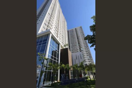Apartamento à venda com 41m², 1 quarto e 1 vaga Apartamento à venda com 41m², 1 quarto e 1 vagaFachada