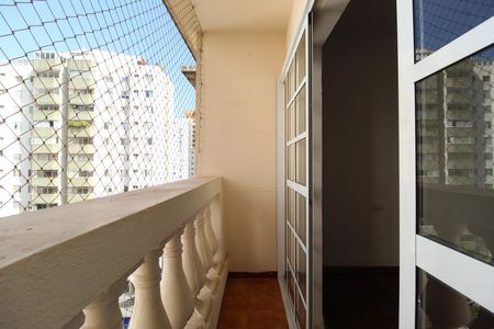 Apartamento para alugar com 126m², 3 quartos e 2 vagasVaranda