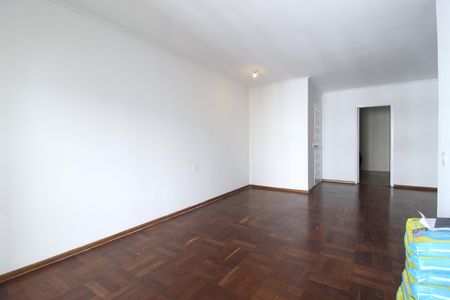 Apartamento para alugar com 126m², 3 quartos e 2 vagasSala