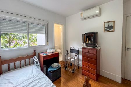 Apartamento para alugar com 132m², 3 quartos e 2 vagas Apartamento para alugar com 132m², 3 quartos e 2 vagasSuite 3
