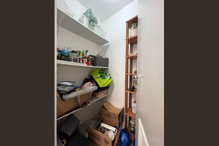 Apartamento para alugar com 132m², 3 quartos e 2 vagas Apartamento para alugar com 132m², 3 quartos e 2 vagasQuarto de Serviço