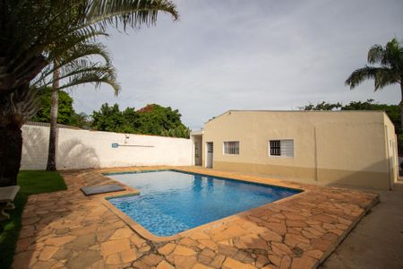 Casa para alugar com 1000m², 3 quartos e 5 vagas Casa para alugar com 1000m², 3 quartos e 5 vagasÁrea externa