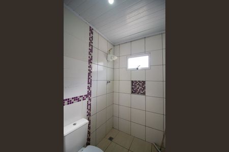 Casa para alugar com 1000m², 3 quartos e 5 vagas Casa para alugar com 1000m², 3 quartos e 5 vagasBanheiro da Suíte