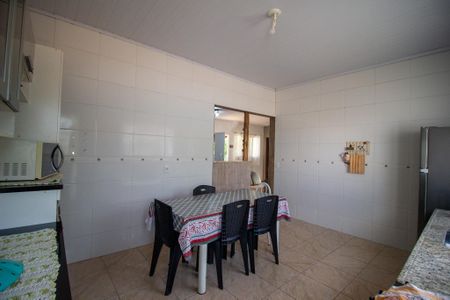 Casa para alugar com 1000m², 3 quartos e 5 vagas Casa para alugar com 1000m², 3 quartos e 5 vagasCozinha