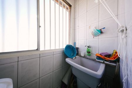 Apartamento para alugar com 45m², 2 quartos e 1 vaga Apartamento para alugar com 45m², 2 quartos e 1 vagaCozinha e Área de Serviço