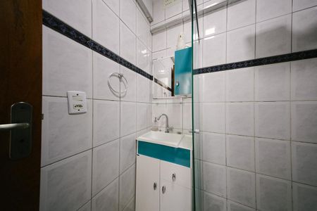 Apartamento para alugar com 45m², 2 quartos e 1 vaga Apartamento para alugar com 45m², 2 quartos e 1 vagaBanheiro
