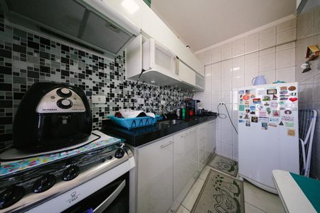 Apartamento para alugar com 45m², 2 quartos e 1 vaga Apartamento para alugar com 45m², 2 quartos e 1 vagaCozinha e Área de Serviço