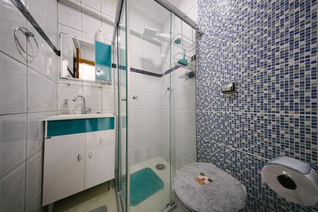 Apartamento para alugar com 45m², 2 quartos e 1 vaga Apartamento para alugar com 45m², 2 quartos e 1 vagaBanheiro