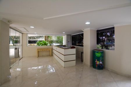 Apartamento à venda com 65m², 3 quartos e 1 vagaHall de entrada