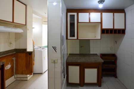 Apartamento à venda com 65m², 3 quartos e 1 vagaCozinha