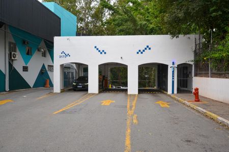 Apartamento à venda com 65m², 3 quartos e 1 vagaFachada e portaria