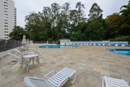 Apartamento à venda com 65m², 3 quartos e 1 vagaPiscina