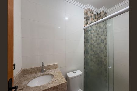 Apartamento para alugar com 60m², 2 quartos e sem vagaBanheiro