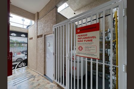 Apartamento para alugar com 60m², 2 quartos e sem vagaÁrea comum