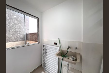 Apartamento para alugar com 60m², 2 quartos e sem vagaÁrea de Serviço