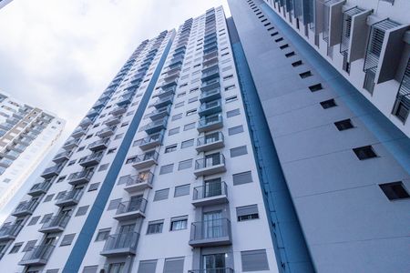 Apartamento à venda com 44m², 2 quartos e sem vaga Apartamento à venda com 44m², 2 quartos e sem vagaFachada