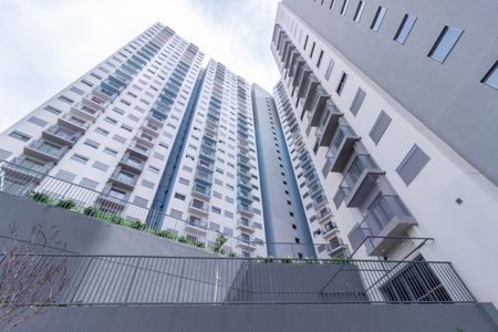 Apartamento à venda com 44m², 2 quartos e sem vaga Apartamento à venda com 44m², 2 quartos e sem vagaFachada