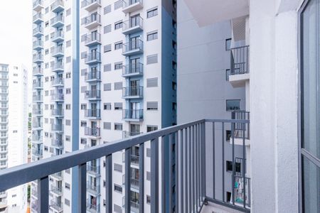 Apartamento à venda com 44m², 2 quartos e sem vaga Apartamento à venda com 44m², 2 quartos e sem vagaSalaVaranda Sala