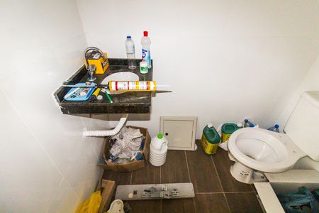 Apartamento à venda com 39m², 2 quartos e sem vagaBanheiro