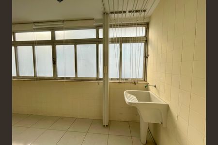 Apartamento para alugar com 160m², 3 quartos e 2 vagas