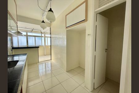 Apartamento para alugar com 160m², 3 quartos e 2 vagas