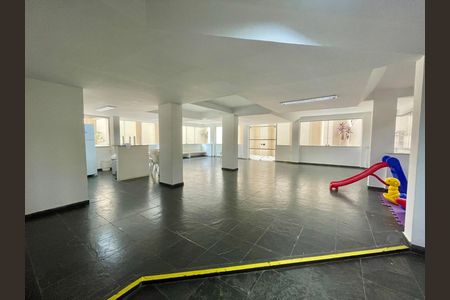 Apartamento para alugar com 160m², 3 quartos e 2 vagas