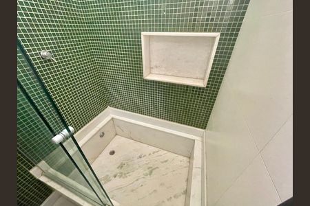 Apartamento para alugar com 160m², 3 quartos e 2 vagas