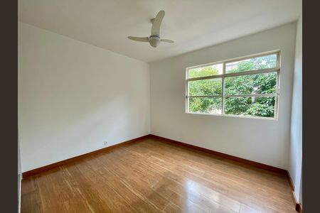 Apartamento para alugar com 160m², 3 quartos e 2 vagas