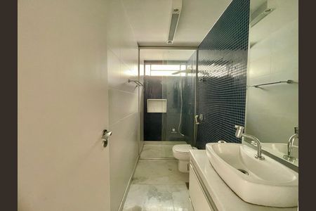 Apartamento para alugar com 160m², 3 quartos e 2 vagas