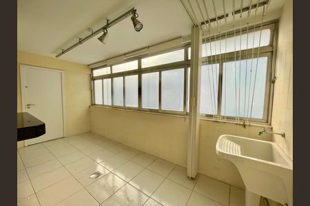 Apartamento para alugar com 160m², 3 quartos e 2 vagas