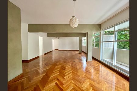 Apartamento para alugar com 160m², 3 quartos e 2 vagas