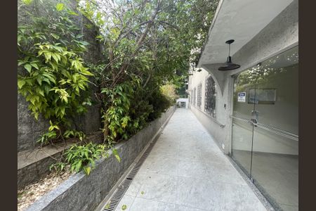 Apartamento à venda com 68m², 2 quartos e 1 vagaÁrea externa