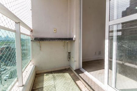 Apartamento à venda com 57m², 2 quartos e 1 vaga Apartamento à venda com 57m², 2 quartos e 1 vagaVaranda