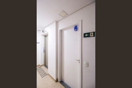 Apartamento à venda com 57m², 2 quartos e 1 vaga Apartamento à venda com 57m², 2 quartos e 1 vagaEntrada
