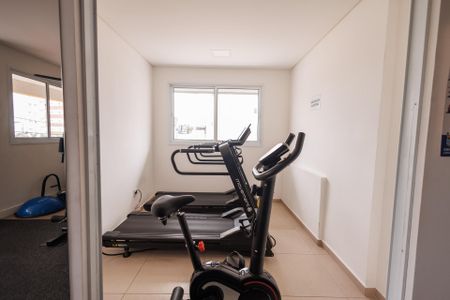 Apartamento para alugar com 69m², 2 quartos e 1 vaga Apartamento para alugar com 69m², 2 quartos e 1 vagaÁrea comum - Academia