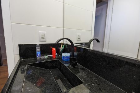Apartamento para alugar com 69m², 2 quartos e 1 vaga Apartamento para alugar com 69m², 2 quartos e 1 vagaBanheiro Suíte