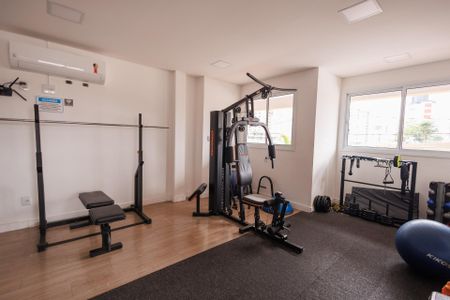 Apartamento para alugar com 69m², 2 quartos e 1 vaga Apartamento para alugar com 69m², 2 quartos e 1 vagaÁrea comum - Academia
