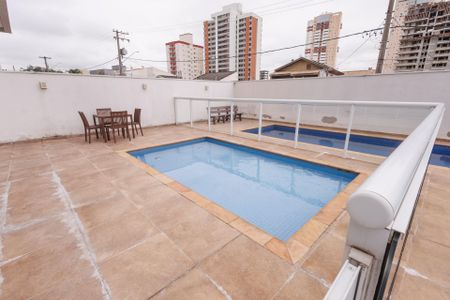 Apartamento para alugar com 69m², 2 quartos e 1 vaga Apartamento para alugar com 69m², 2 quartos e 1 vagaÁrea comum - Piscina